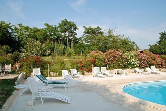 Bungalow Leo ซาวูดริยา ภายนอก รูปภาพ